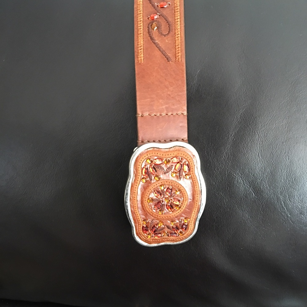 Beautiful  Leather belt with embellish buckle